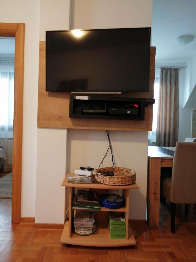 Zlatiborski Konaci K15 Luaran gambar
